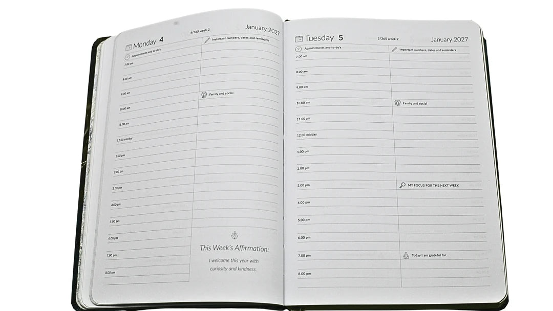 Flexi WOW Diary 2027 Leatherette Gift Bundle | A5 Planner, Pouch, Pen & Notepad Set
